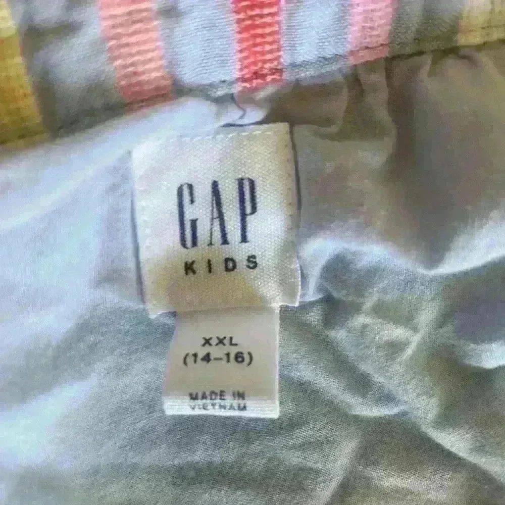 Girls Gap dress xxl/14-16 does not have the belt
